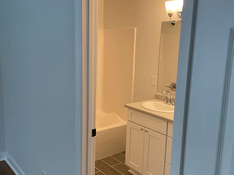 12 Alabama Ave — Photo 13
