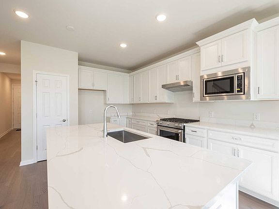 Ample cabinet storage in kitchen