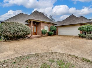 537 Turtle Ln, Brandon, MS 39047