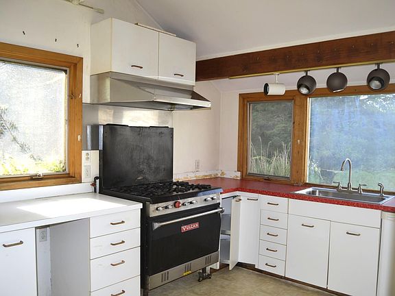 4th image of 29 Scotchmans Lane