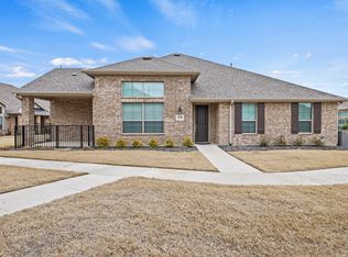 2628 Zinfandel Rd #1, Grand Prairie, TX 75054