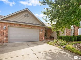 456 Elle Ct, Springfield, IL 62711