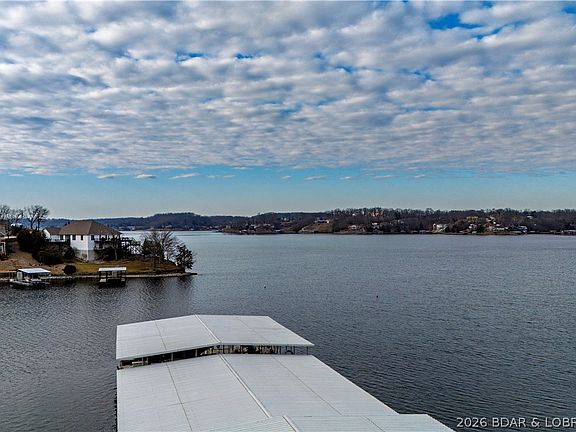 5th image of 37 Westshore Falls Dr #Unit 3a