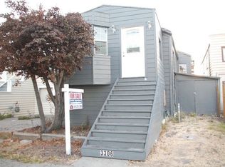 3306 Magnolia St, Oakland, CA 94608