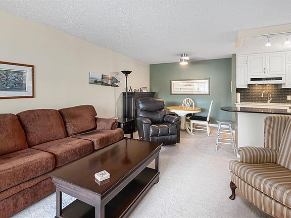 3rd image of 111 N 14th Ave SE #210