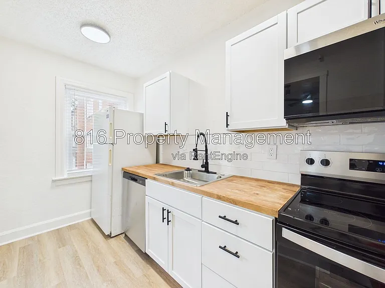 3702 Wyoming St #202 — Photo 7