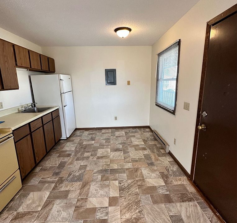 1st image of 1132 Meridian Heights Dr Unit 5