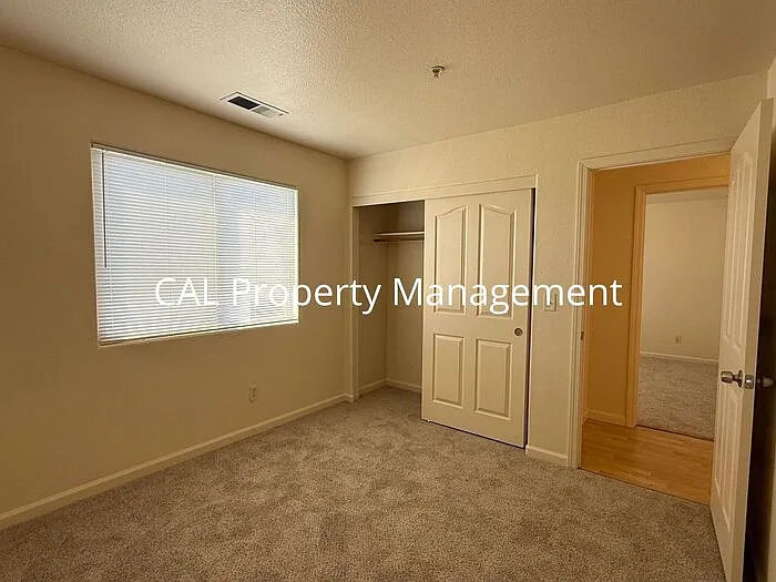 1159 Cobblestone St — Photo 10