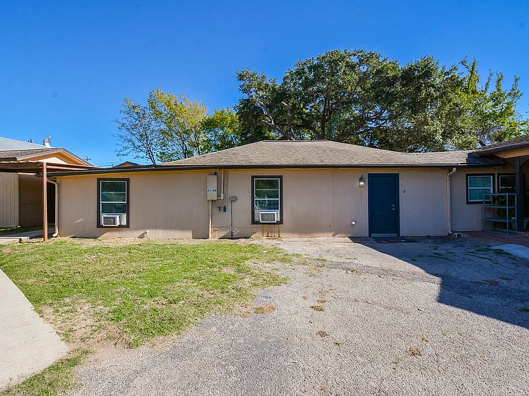 2118 Thonig Rd — Photo 28