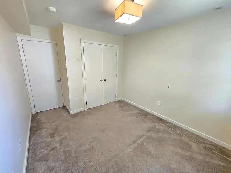 608 S Washington St — Photo 14