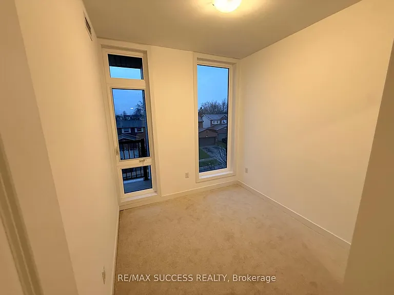 188 Angus Dr #18 — Photo 13