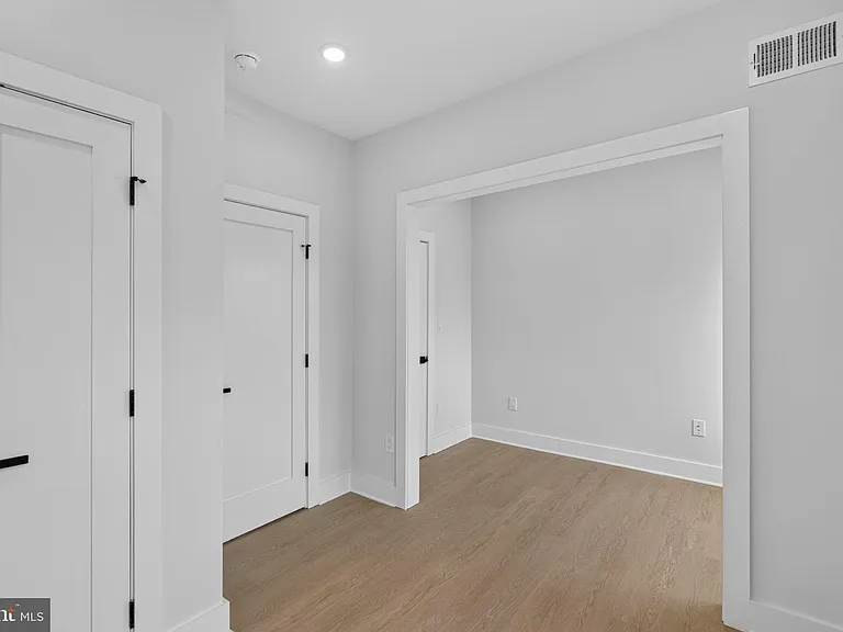 1650 Columbia Rd NW #401 — Photo 13