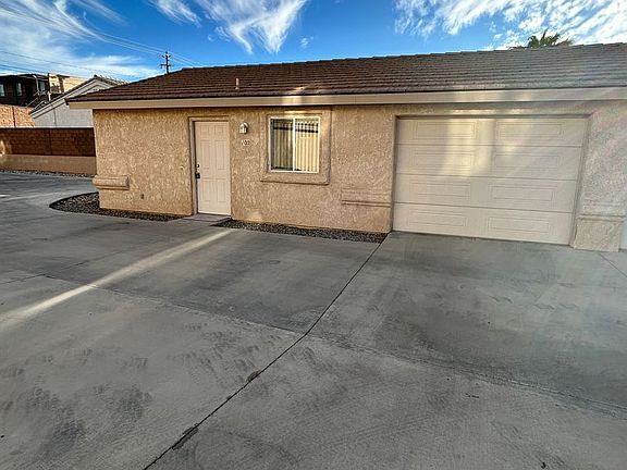 2nd image of 2071 Magnolia Dr APT 102