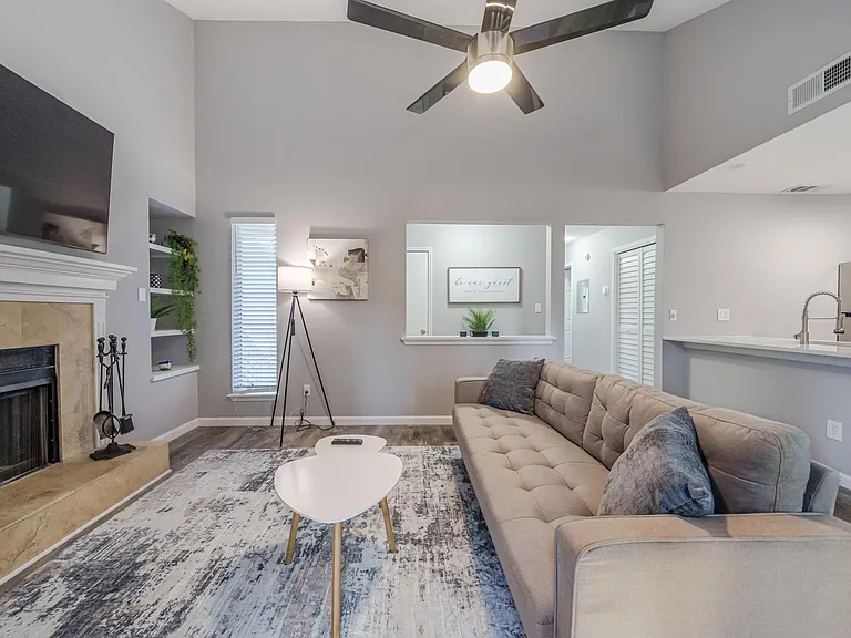 124 Elm Ave SE #3C — Photo 6
