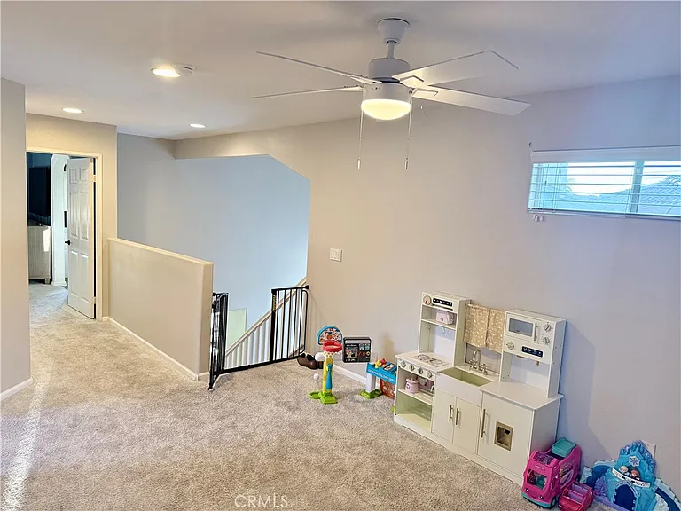 26587 Alta Ave — Photo 33