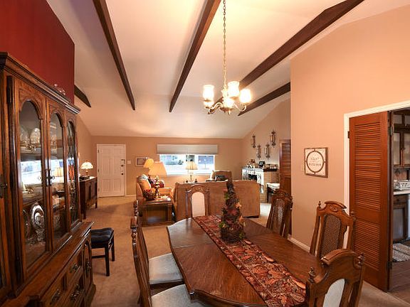 4th image of 3016 Killarney St