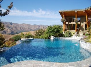 4160 W Eaglerock Dr, Wenatchee, WA 98801