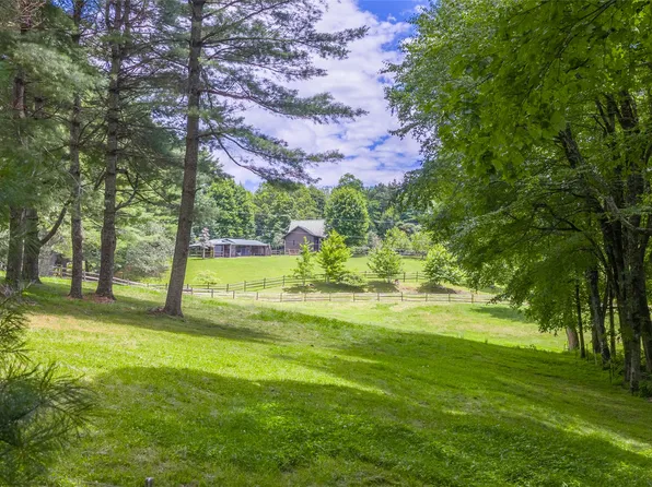 1 Flat Creek Drive, Glenville, NC 28736