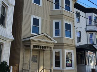 727 Broadway, Chelsea, MA 02150