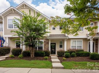 8008 Willow Branch Dr, Waxhaw, NC 28173