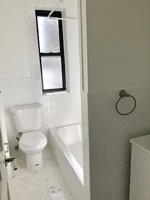 Rented by Silverstreet RE LLC | media 6