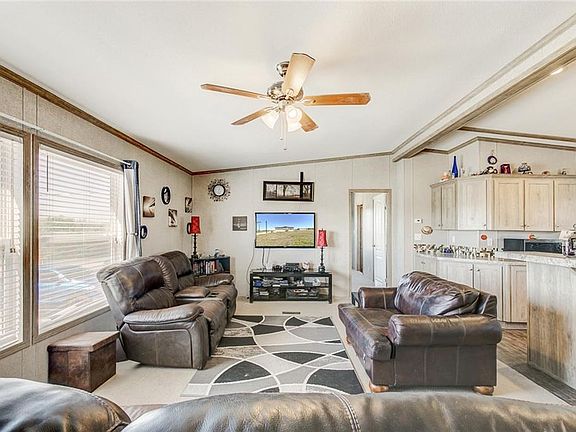 3rd image of 190 Denton Heights Ln