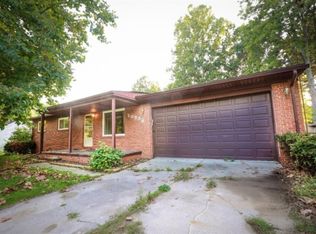 20838 Sherwood Rd, Belleville, MI 48111