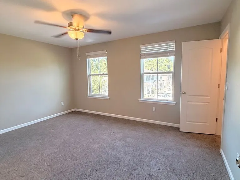 2017 Tyson Green Ave #202 — Photo 20