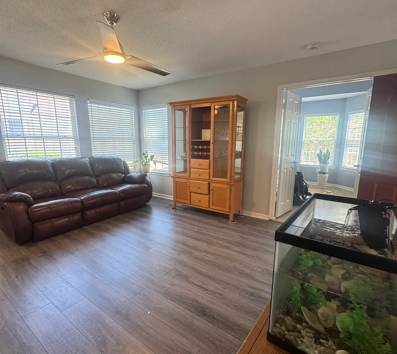 2 bed, 800 sqft, $1,900 — Photo 3