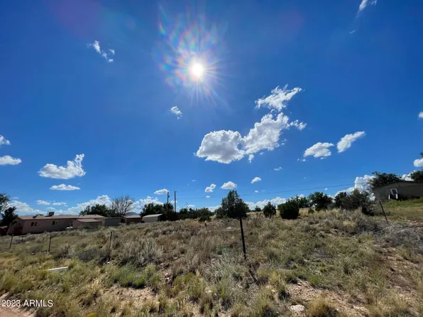 25406 N JUNIPER Drive #314, Paulden, AZ 86334