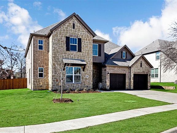 2nd image of 1705 Carter Cir