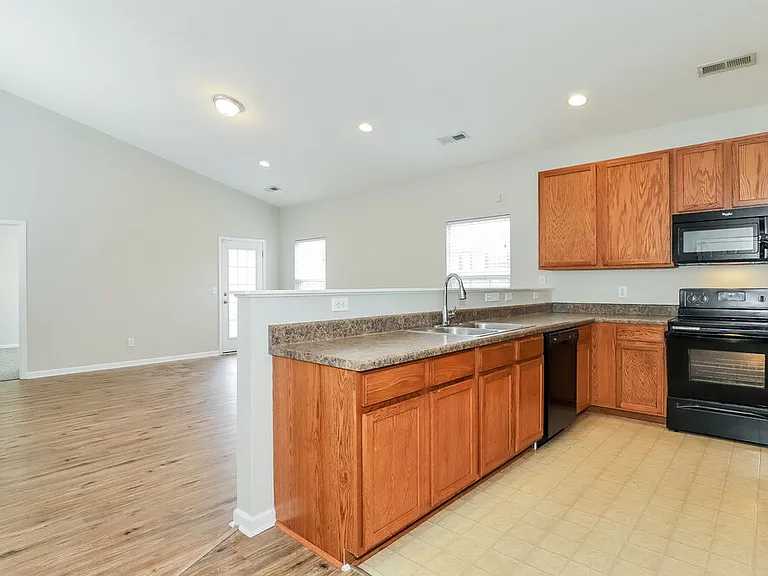 2 Red Brush Ct — Photo 8