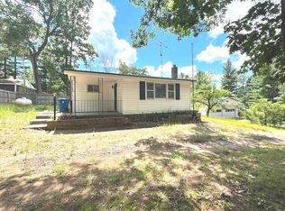 6960 S Ruby St, Harrison, MI 48625