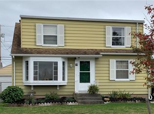 19 Greenleaf Ln, Buffalo, NY 14225