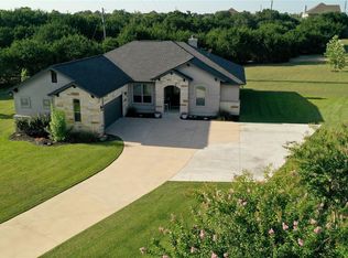 220 Angela Dr, Liberty Hill, TX 78642