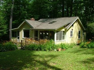 8 Housatonnuck Rd, Stockbridge, MA 01262