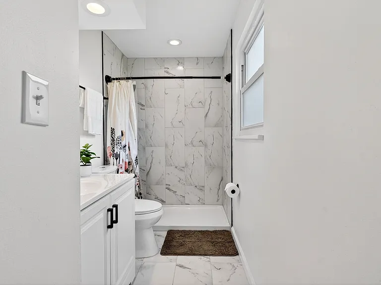 9675 La Jolla Dr — Photo 23