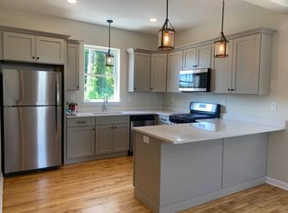 1 Exchange St #B, Albany, NY 12205