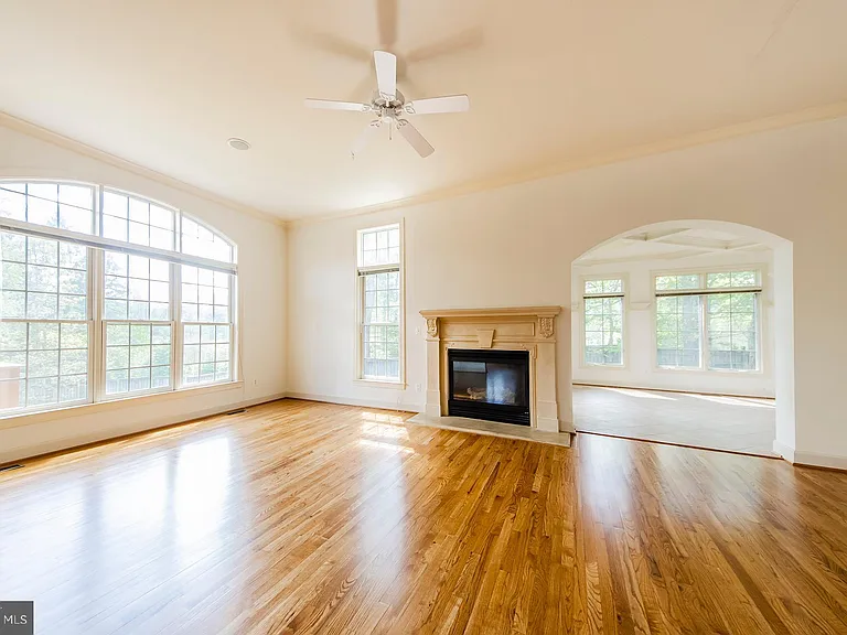 9005 Edgepark Rd — Photo 17
