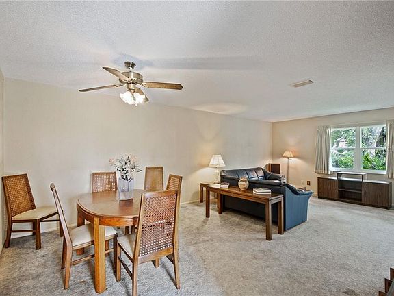 3rd image of 3448 Baronne Ct