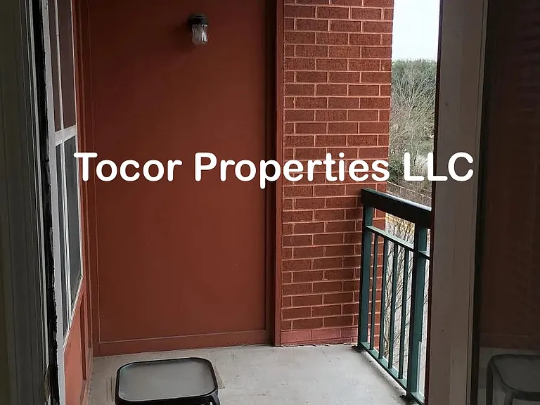900 Taylor St #203 — Photo 6
