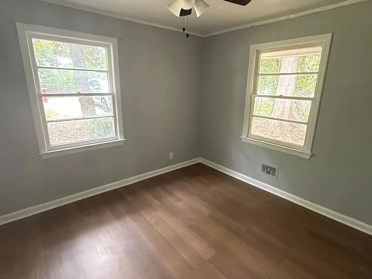 2871-2873 Audubon Cir — Photo 14