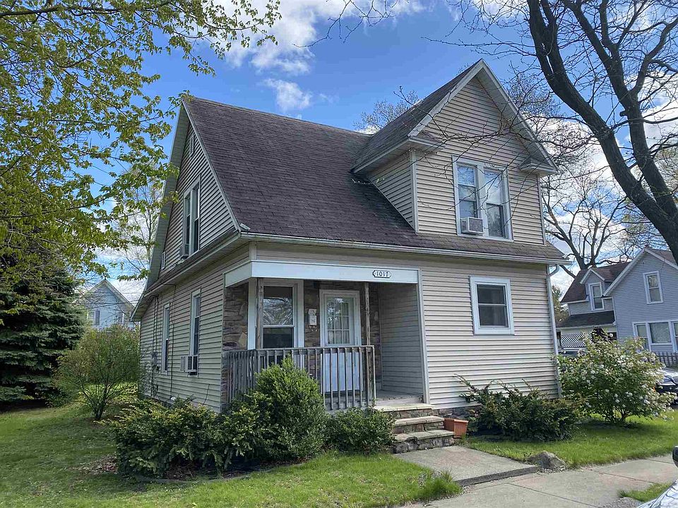 1st image of 1017 Pearl St