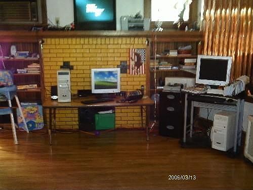 3rd image of 1135 N Lockwood Ave