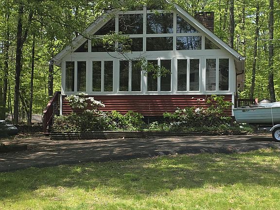 3rd image of 107 Fawn Lake Dr