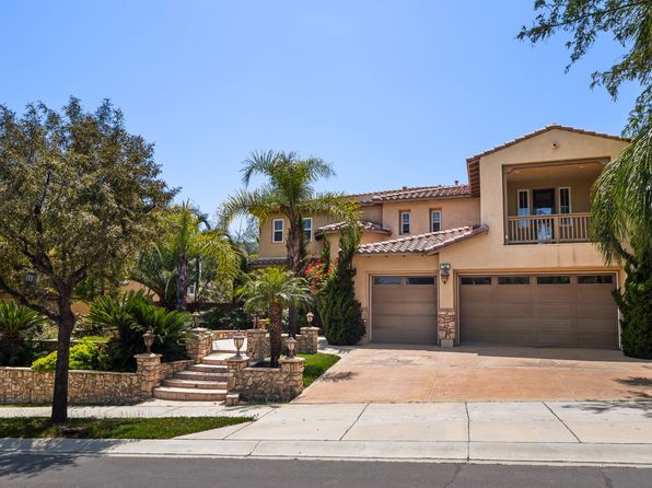 7711 Lady Banks Loop