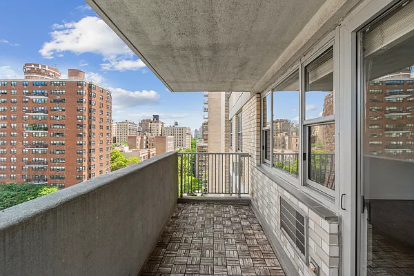 Rented by Douglas Elliman | media 5