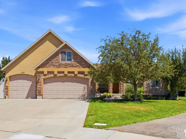 11957 S Waterhouse Ct, Riverton, UT 84065