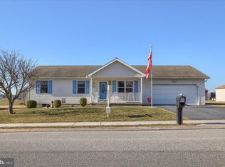 555 Lincolnway Dr, York, PA 17408