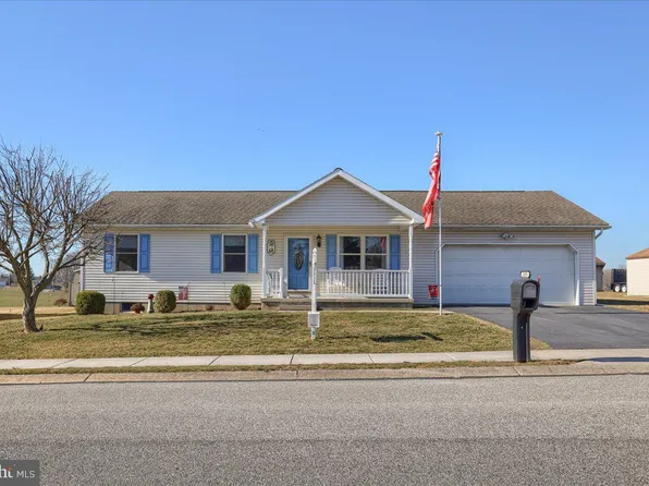 555 Lincolnway Dr, York, PA 17408